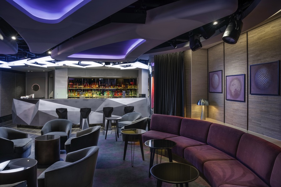 MSC Cruises MSC World Class TV Studio and Bar ©MSC Rights, Ivan Sarfatti 3.jpg